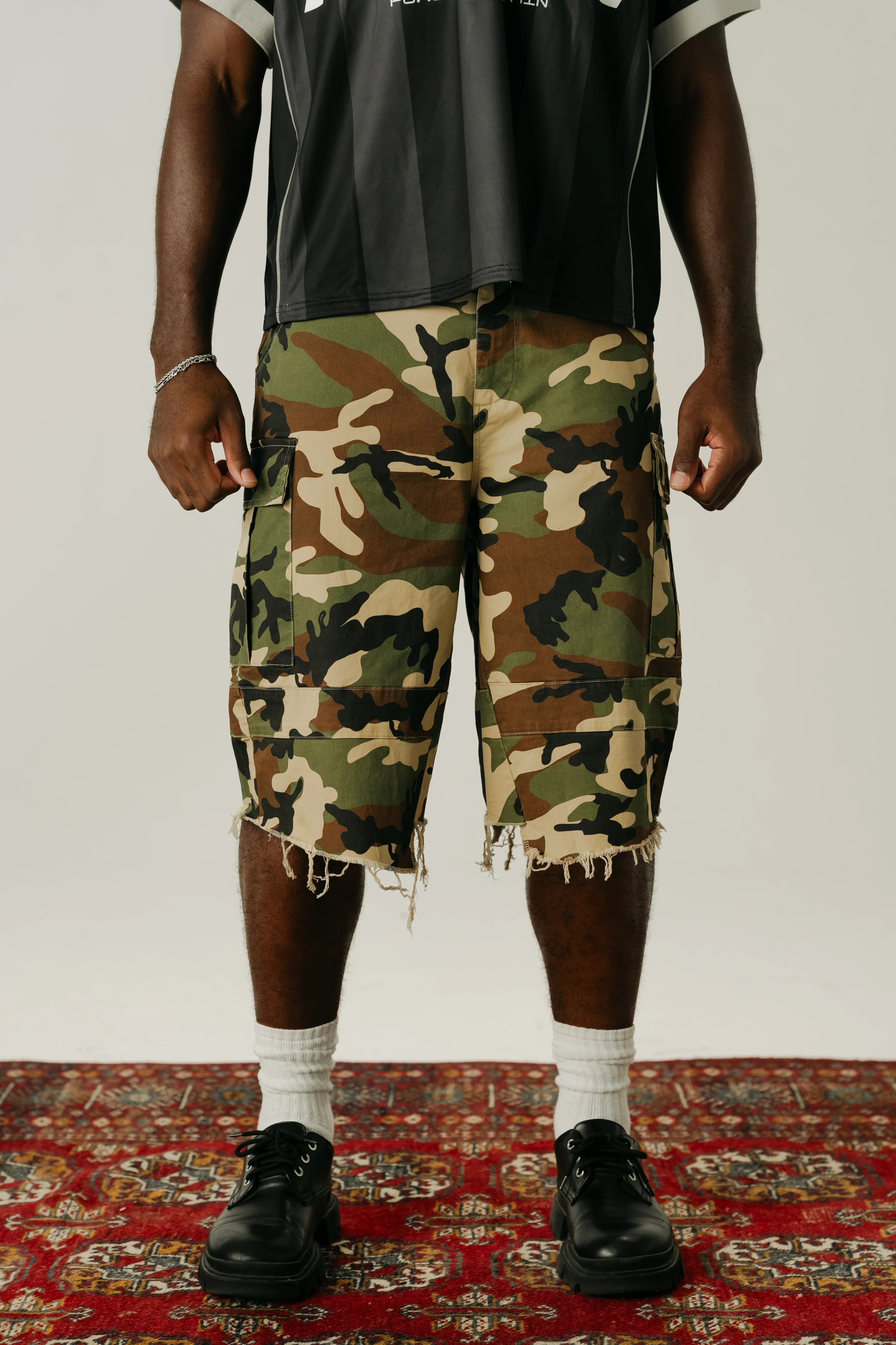 CAMO BAGGY JORTS - Image 6